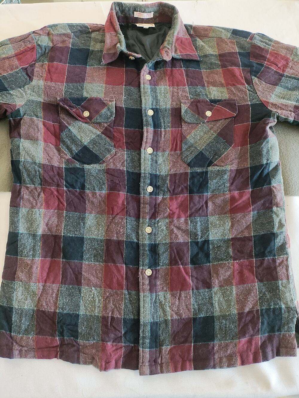 Vintage Huntingclub Plaid Flannel Mens Button up Shirt Sz L Chore Jacket Farm